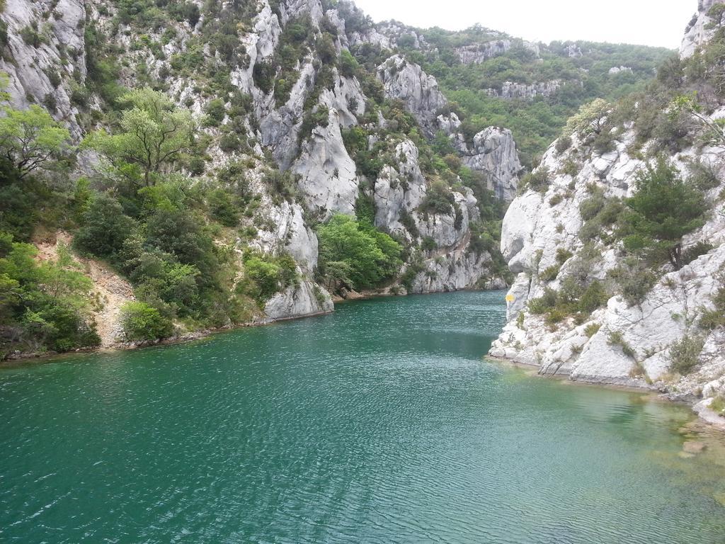 Un Petit Coin De Paradis Taradeau Quarto foto